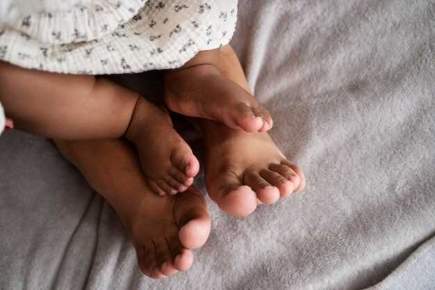 Причины мелкой сыпи на ножках ребенка